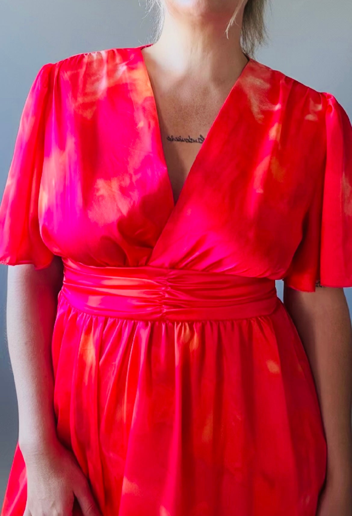 Robe fuchsia et orange