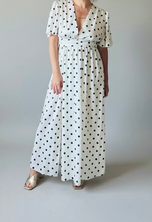 Robe longue blanche à pois